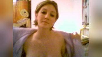 video of Amazing blonde showing off her perfect body on cam