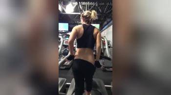 video of Ass Flash In The Gym