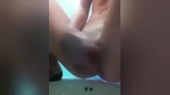 video of sitting down and squirting 