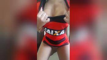 video of Caixa girl teasing her hot tanned body