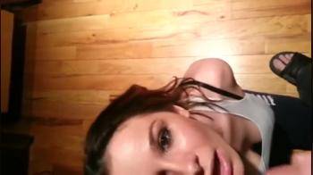 video of Cumshot right in her eye