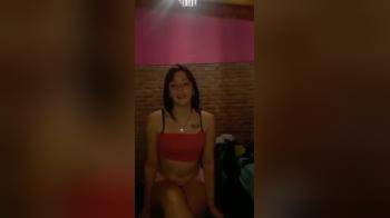 video of Argentina beauty showing her body