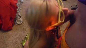 video of Hot body hipster blonde