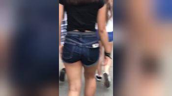 video of Ass in the street