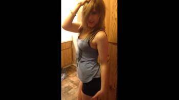 video of Cute redhead dancing on cam