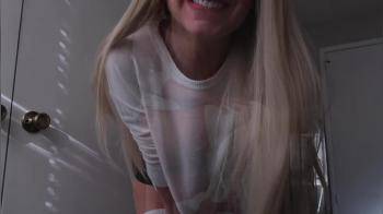 video of Blonde on cam 3
