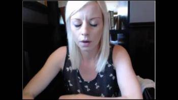 video of Cute blond having fun with bf via webcam in public