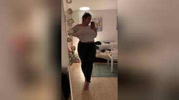 video of Big hot girl filming herself in mirror flashing big tits