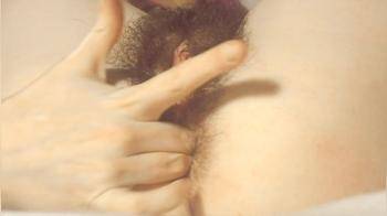 video of Hairy pussy girl solo bating 