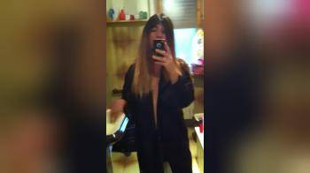 video of Italian girl in bathrobe strips down naked