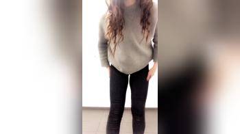 video of Jeans and a Jumper Flash