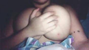 video of Girl shows her huge boobs