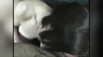 video of Dark haired girl blowjob and cumshot
