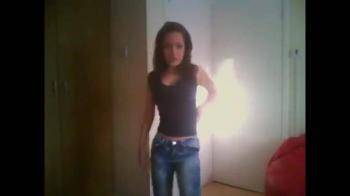 video of Babe dancing in tight jeans