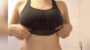 video of Teen sports bra tits