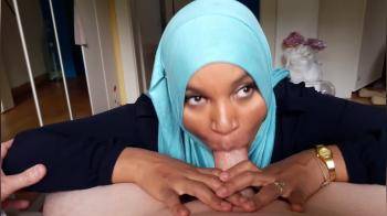 video of Muslim wife sucks a white dick