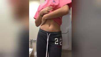 video of skinny teen does a sexy striptease