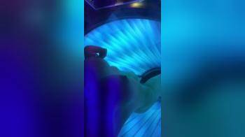 video of Finger fuck in the tanning bed