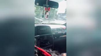 video of Guy orders lunch while his girlfriend sucks his cock in the drive thru