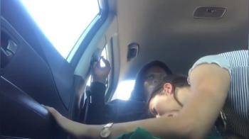 video of Sexy white babe sucking a bbc in the car that is almost too fat for her mouth