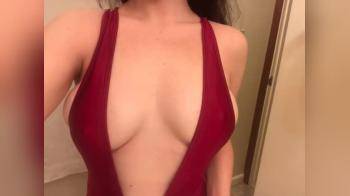 video of This top always needs some adjusting