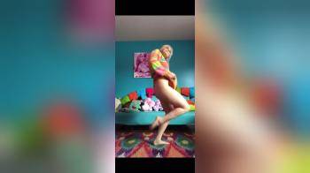video of cutie dancing without pants