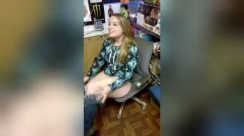 video of She plays with her pussy in a store
