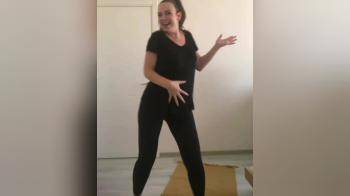 video of Crazy pregnant dancing wow