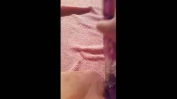 video of Squirting on the towel