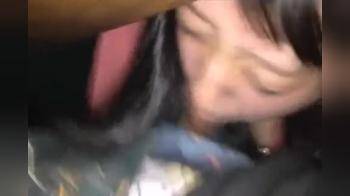 video of Chinese girl gets a deepthroat till cum