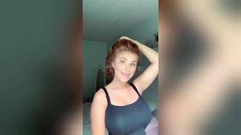video of Sexy thick busty redhead