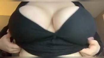video of exposing my huge tits