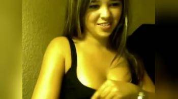 video of cutie showing bod on cam