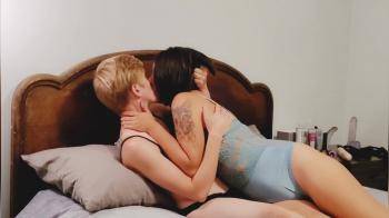video of Lesbian Lovers using a Strapon