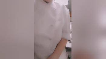 video of Chef shows her boobs at work