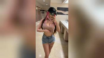 video of Would you tittyfuck me in a public restroom