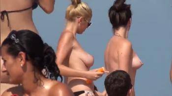 video of The beach is the perfect place to watch tits