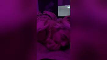 video of in a dark room suckin cock of boyfriend