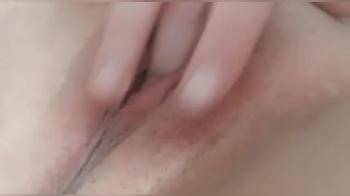video of Close up dutch pussy playing