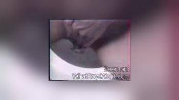 video of bibet masturbates with water