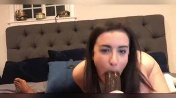 video of White girl knows how to treat that black dick