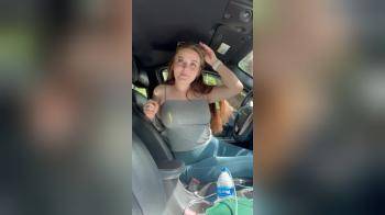 video of hot blu eyed teen flashes tits in car
