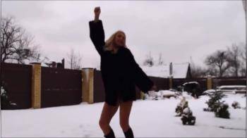 video of winter fun naked in yard