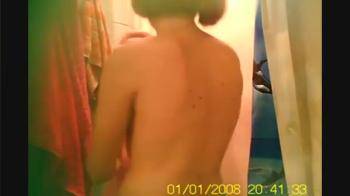 video of MILF Masturbating in the shower.