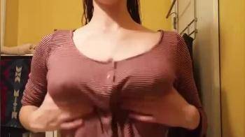 video of Flashing very nice boobs