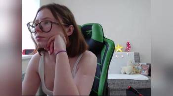 video of Nerd girl with great body on cam