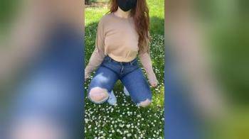 video of Flashing her tits outside in the park