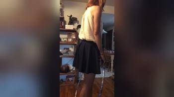 video of using an hula hoop to show er ass