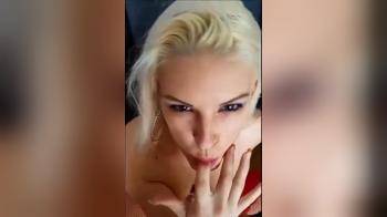 video of German anal slutty GF loves her ass gaped