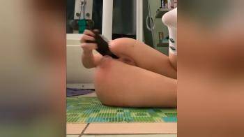 video of hard hair brush bate